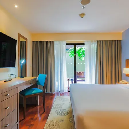 Holiday Inn Resort Phuket Surin Beach By Ihg Exterior photo