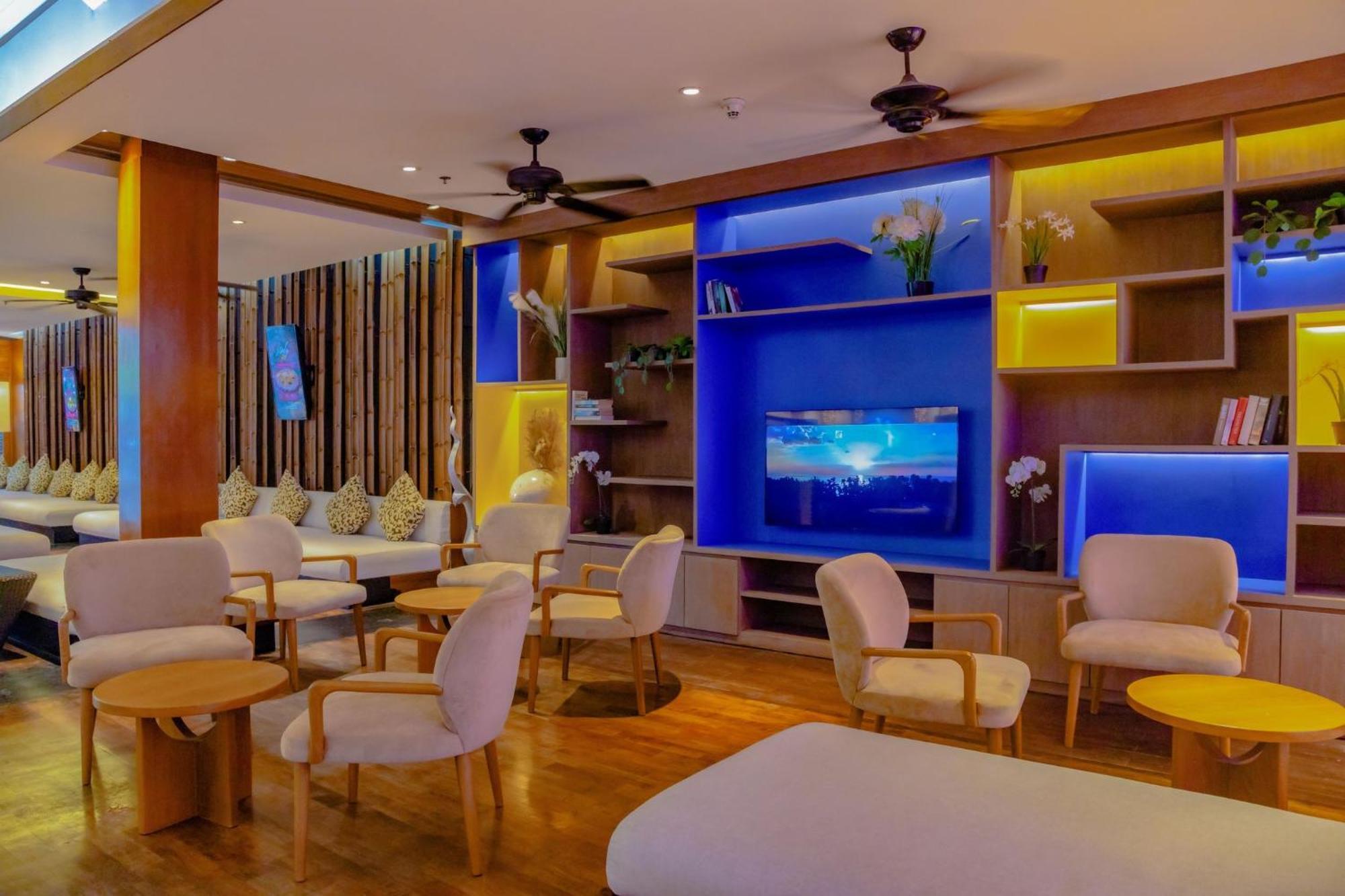 Отель Phuket By Ihg Сурин-Бич