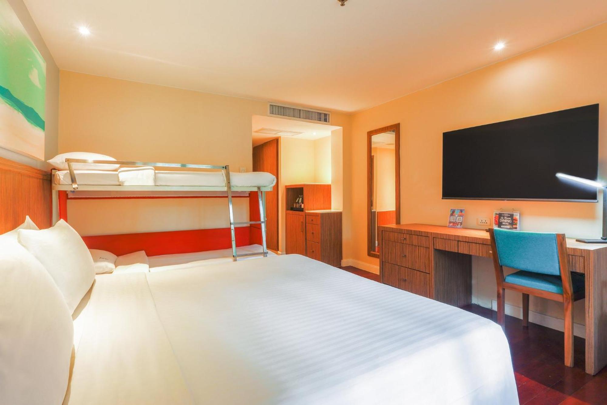 Отель Phuket By Ihg Сурин-Бич